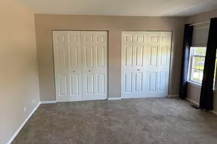 573 Crooked Stick Ct, Vernon Hills, IL 60061 - Photo 19
