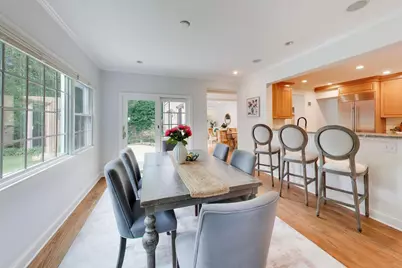 917 Romona Road, Wilmette, IL 60091 - Photo 9