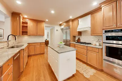 917 Romona Road, Wilmette, IL 60091 - Photo 13