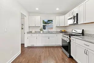236 Ingleside Ave, Aurora, IL 60506 - Photo 9