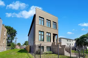 700 E 46th St, Chicago, IL 60653 - Photo 41