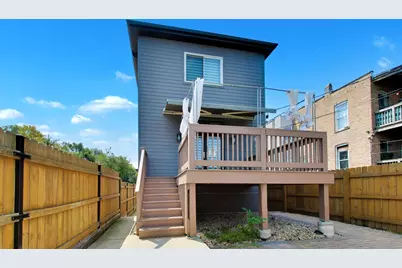 700 E 46th Street, Chicago, IL 60653 - Photo 37
