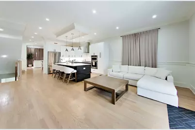 700 E 46th Street, Chicago, IL 60653 - Photo 17