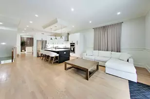 700 E 46th St, Chicago, IL 60653 - Photo 17
