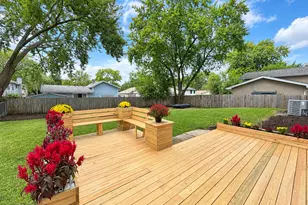 217 N Schmidt Rd, Bolingbrook, IL 60440 - Photo 9