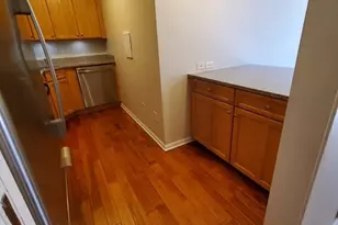 1940 Cherry Ln, Northbrook, IL 60062 - Photo 3