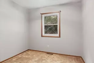 1706 Erin Dr, Normal, IL 61761 - Photo 15