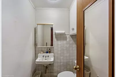 [Address not provided], Clarendon Hills, IL 60514 - Photo 17