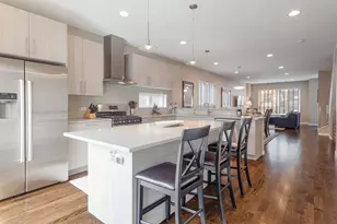 2535 W Haddon Ave, Chicago, IL 60622 - Photo 7