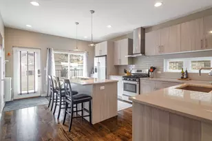 2535 W Haddon Ave, Chicago, IL 60622 - Photo 9