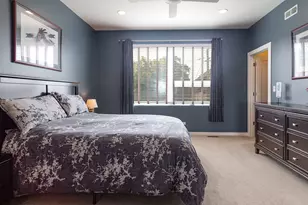 2535 W Haddon Ave, Chicago, IL 60622 - Photo 11
