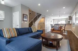 2535 W Haddon Ave, Chicago, IL 60622 - Photo 3