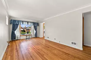 6843 S Kedvale Ave, Chicago, IL 60629 - Photo 5