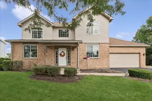209 Magnolia Dr, North Aurora, IL 60542 - Photo 1