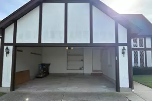 122 N Creekside Trail, McHenry, IL 60050 - Photo 5