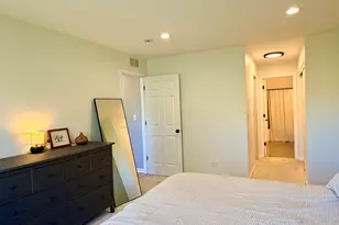 1226 Chesterton Dr, Volo, IL 60020 - Photo 13