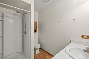 558 Barbary Ln, Woodstock, IL 60098 - Photo 17