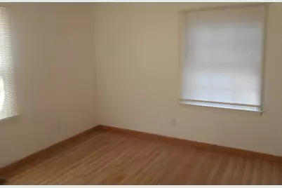 2111 219th Street, Sauk Village, IL 60411 - Photo 5