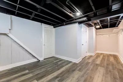 11104 S Avenue O Avenue, Chicago, IL 60617 - Photo 21