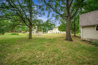 8 Hawthorne Drive, Oswego, IL 60543 - Photo 41