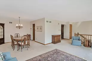 17911 Arizona Ct, Orland Park, IL 60467 - Photo 7