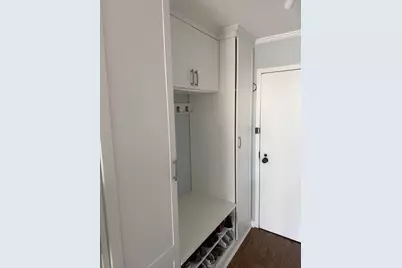 33 W Delaware Place #11C, Chicago, IL 60610 - Photo 11