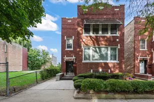 7018 S Wabash Ave, Chicago, IL 60637 - Photo 1