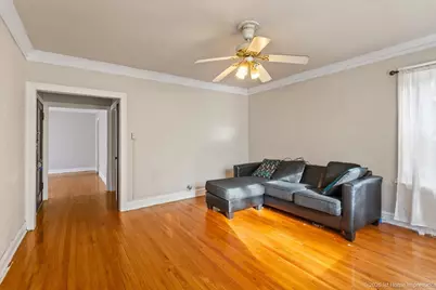 7018 S Wabash Avenue, Chicago, IL 60637 - Photo 3