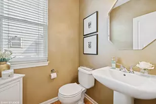 610 Woods Creek Ln, Algonquin, IL 60102 - Photo 7