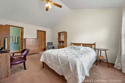 7932 Stewart Drive, Darien, IL 60561 - Photo 11