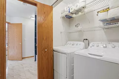 3255 N Daniels Court, Arlington Heights, IL 60004 - Photo 21
