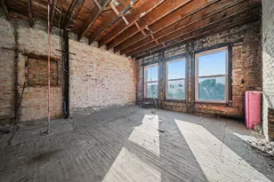 3549 S Indiana Ave, Chicago, IL 60653 - Photo 11
