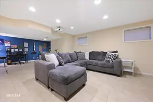 3179 Village Green Dr, Aurora, IL 60504 - Photo 29