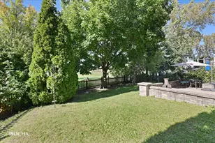 3179 Village Green Dr, Aurora, IL 60504 - Photo 37