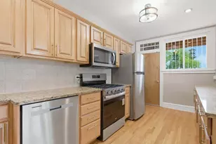 7149 S Vernon Ave, Chicago, IL 60619 - Photo 9