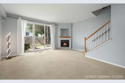 2875 Stonewater Drive #2875, Naperville, IL 60564 - Photo 5