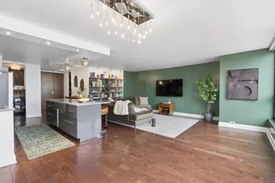 360 E Randolph Street #3205, Chicago, IL 60601 - Photo 5
