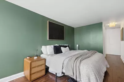 360 E Randolph Street #3205, Chicago, IL 60601 - Photo 17