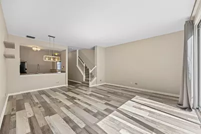 120 Polaris Drive, Lake in the Hills, IL 60156 - Photo 3
