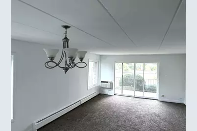 16 E Old Willow Road #209S, Prospect Heights, IL 60070 - Photo 3