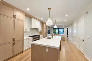 1834 N Hudson Ave, Chicago, IL 60614 - Photo 3
