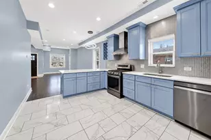 9436 S Spaulding Ave, Evergreen Park, IL 60805 - Photo 9