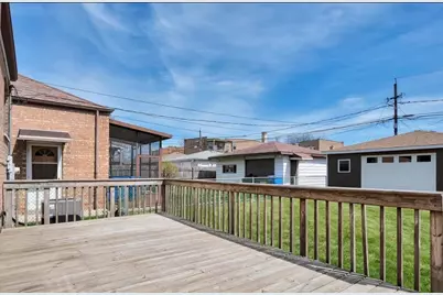 6215 S Monitor Avenue, Chicago, IL 60638 - Photo 13