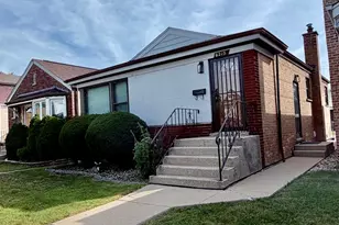 6215 S Monitor Ave, Chicago, IL 60638 - Photo 1
