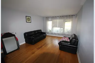 5037 N Ridgewood Avenue N, Norridge, IL 60706 - Photo 3