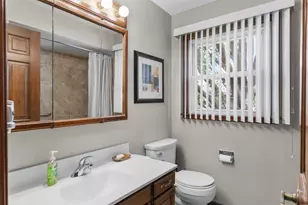1902 Gigi Ln, Darien, IL 60561 - Photo 27
