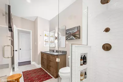 2907 N Wolcott Avenue #B, Chicago, IL 60657 - Photo 23