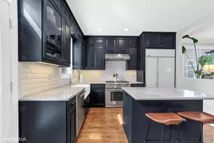 2907 N Wolcott Ave, Chicago, IL 60657 - Photo 11