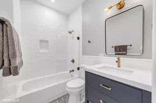 2907 N Wolcott Ave, Chicago, IL 60657 - Photo 27