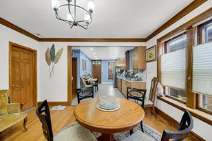 6730 N Rockwell St, Chicago, IL 60645 - Photo 13